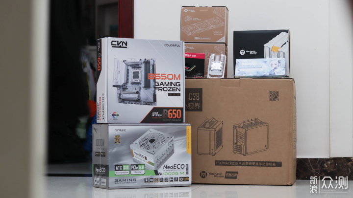 如何用一台中端手机预算攒MATX性能主机?_新浪众测