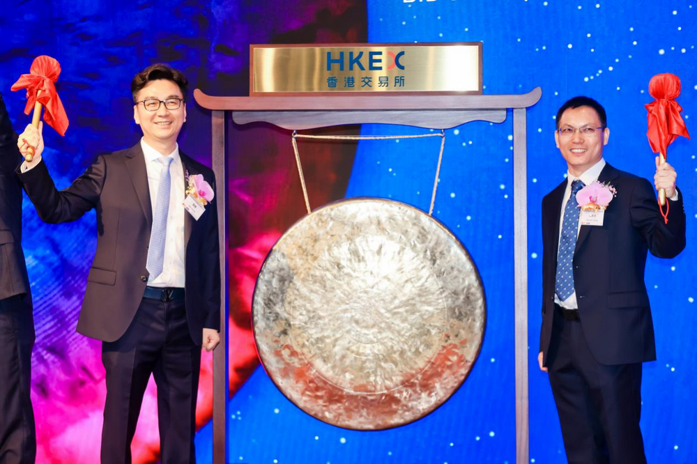 云知声创始人、CEO黄伟博士(左)和联合创始人、董事长兼CTO梁家恩博士(右)